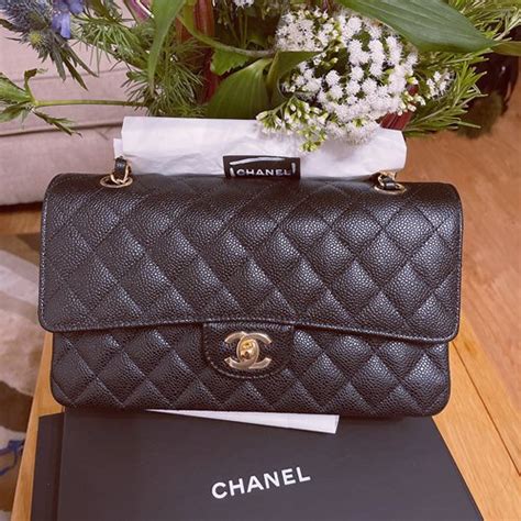 cheaper to buy chanel in paris or london|Chanel in Paris cheaper.